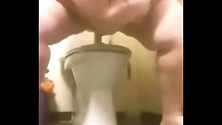 Ssbbw  love to have a big dildo inside her wet pussy